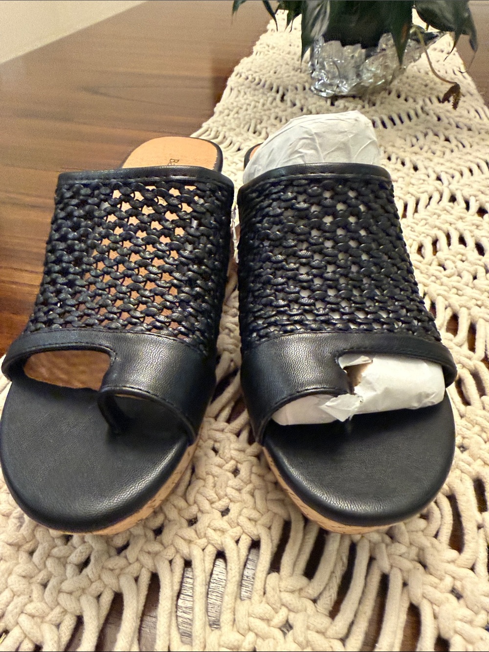 BareTraps Black Woven Toe-Loop Slide Mules